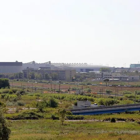 Апартаменты Treno A 1 Fermata Per Aeroporto E Fiera Di Roma